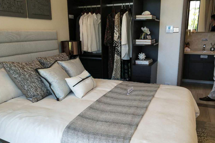 阿拉莫纳小镇-2房85-110平米样板间-主卧